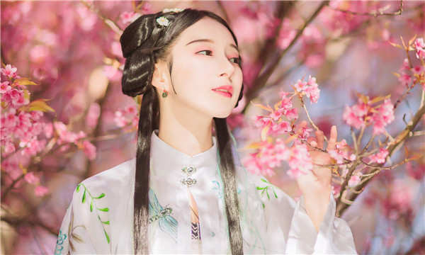 鲅鱼圈供卵试管婴儿：助您实现家庭梦想的科学方案